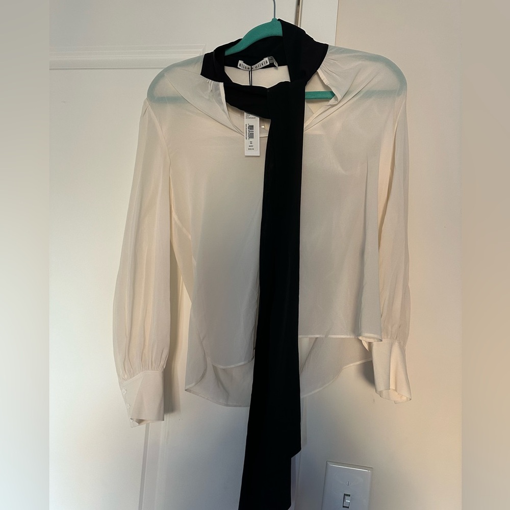 Alice and olivia blouse